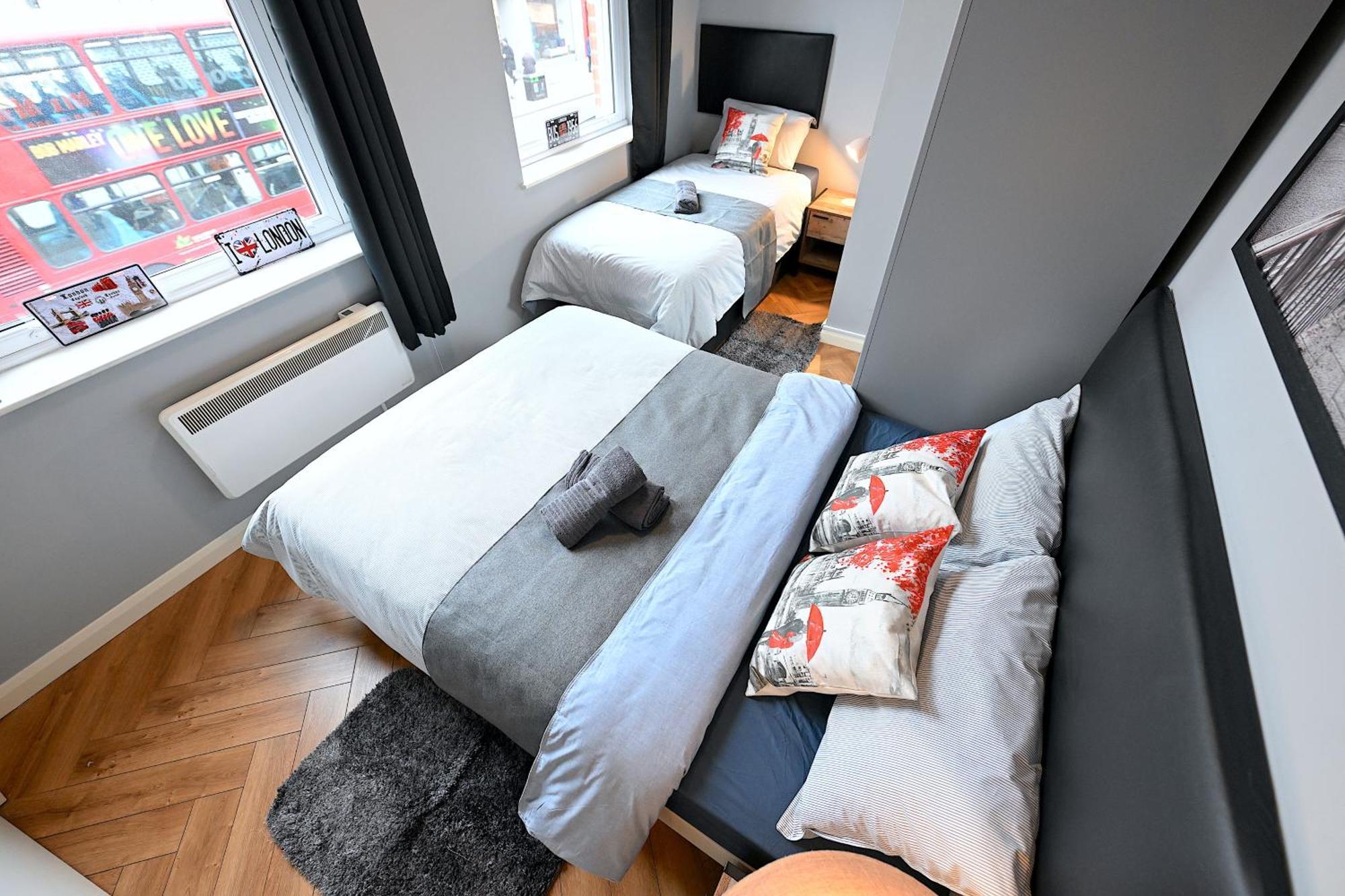 1 Bedroom Flat In Wood Green Piccadilly Line Лондон Экстерьер фото