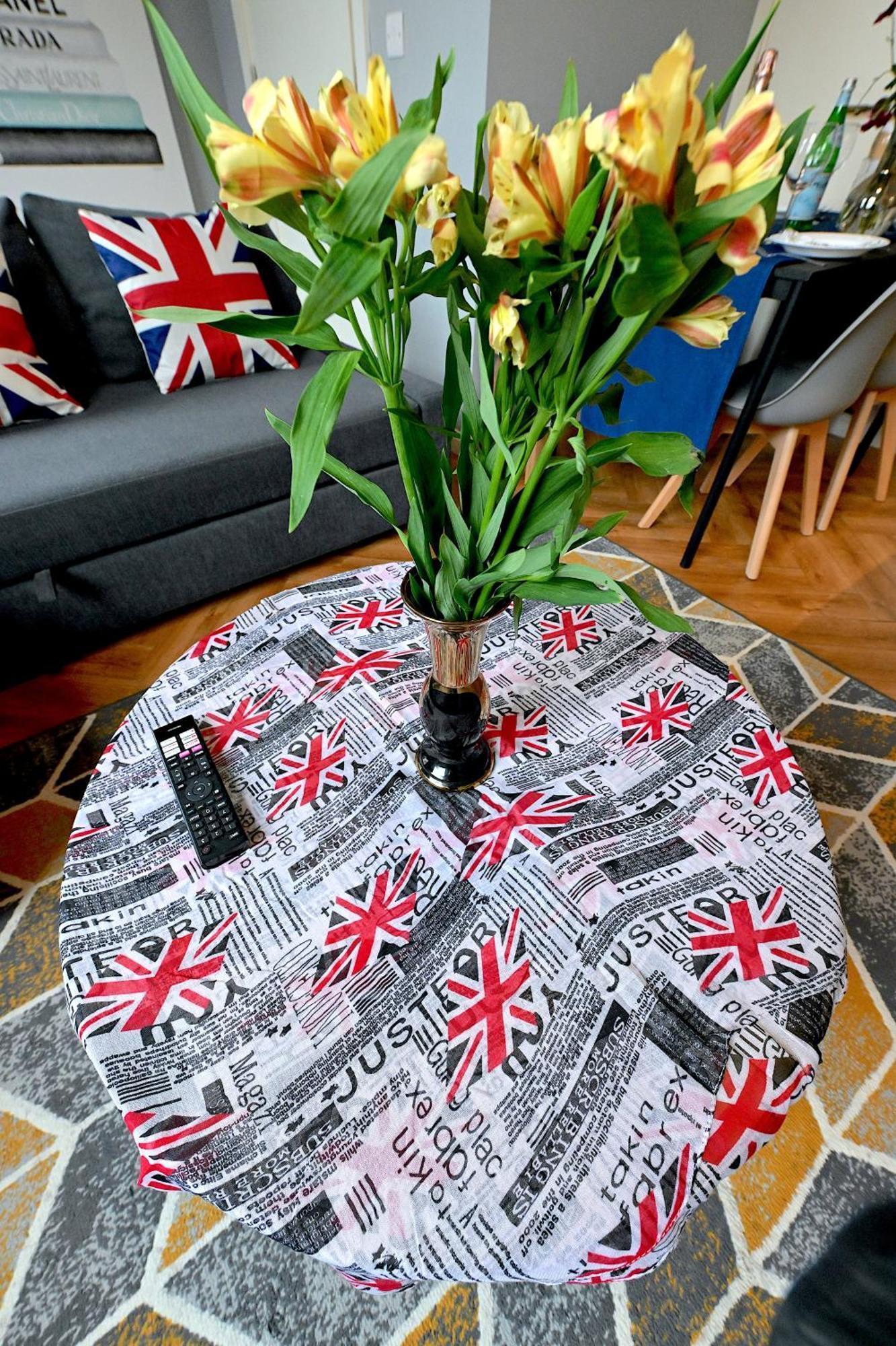 1 Bedroom Flat In Wood Green Piccadilly Line Лондон Экстерьер фото